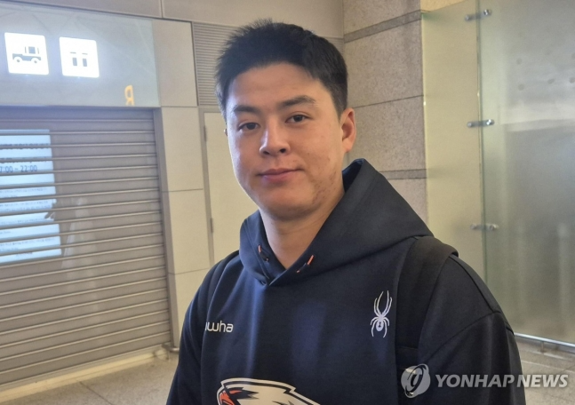 인터뷰하는 노시환