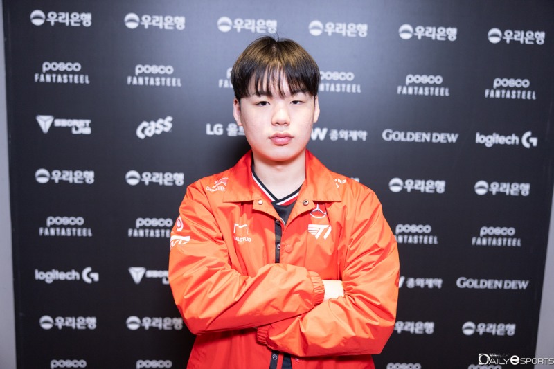 T1 '스매시' 신금재.