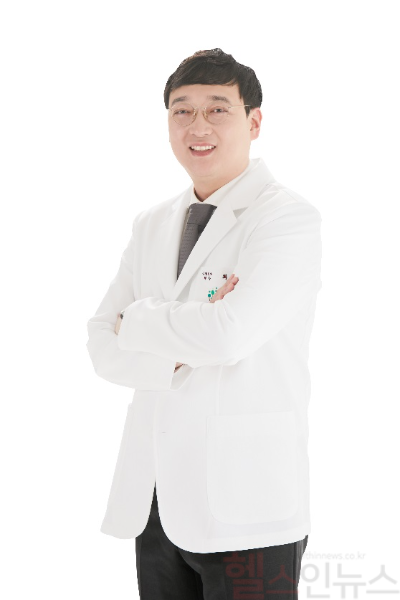 최고 참포도나무병원 원장(신경외과 전문의)