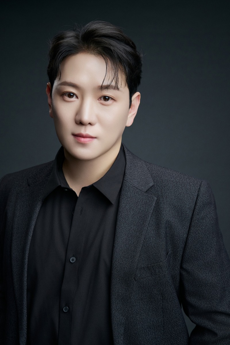 정원영, 팜트리아일랜드와 전속계약 체결…새로운 행보 기대