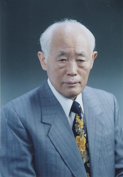 죽파 이우철 교수 사진