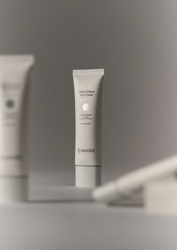 K-뷰티 신예 '지샌달', 광노화라인 '솔라 이클립스' 선크림 출시