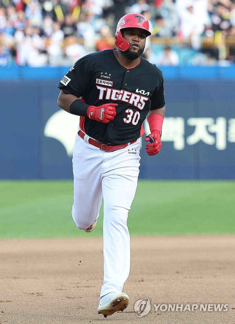 전 KIA 소크라테스