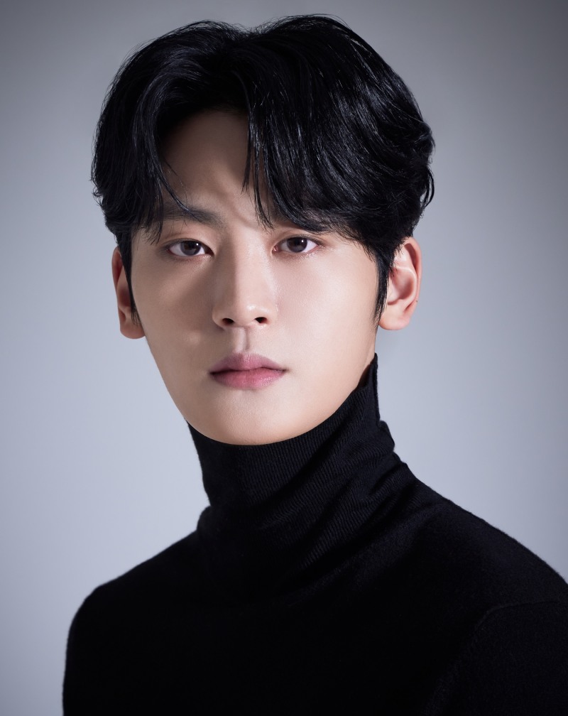 김선민, 맨오브크리에이션과 전속계약 체결…강태오X서강준X이태환과 한솥밥