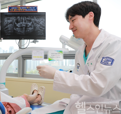 한성훈 가톨릭대학교 서울성모병원 치과 교수 진료 사진 (서울성모병원 제공)