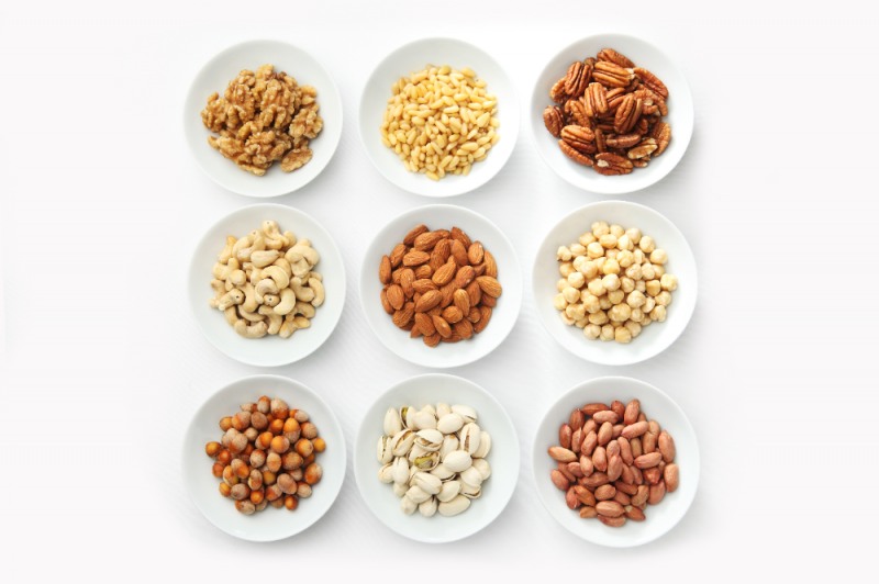 맛과 영양을 고루 챙긴 견과류. 그냥 먹어도 맛있지만, 다양한 음식 조합으로 영양 흡수율과 맛을 끌어올릴 수 있다. (클립아트코리아 제공)