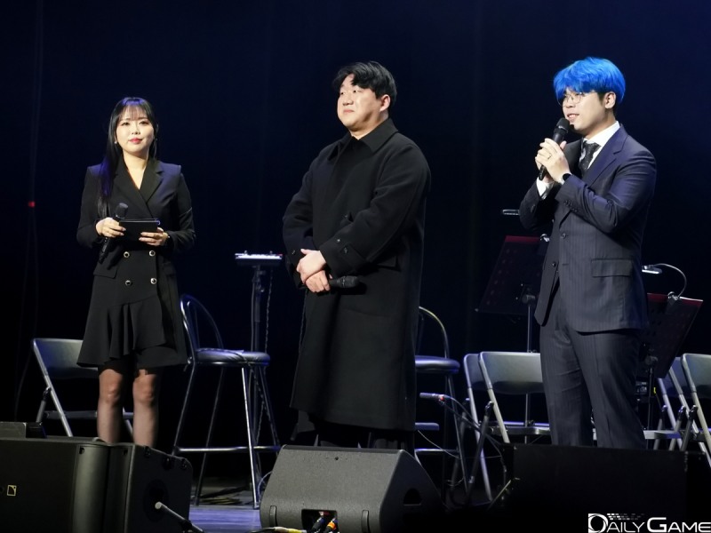 유형석 디렉터와 주종현 사운드 디렉터가 감사의 뜻을 전했다.