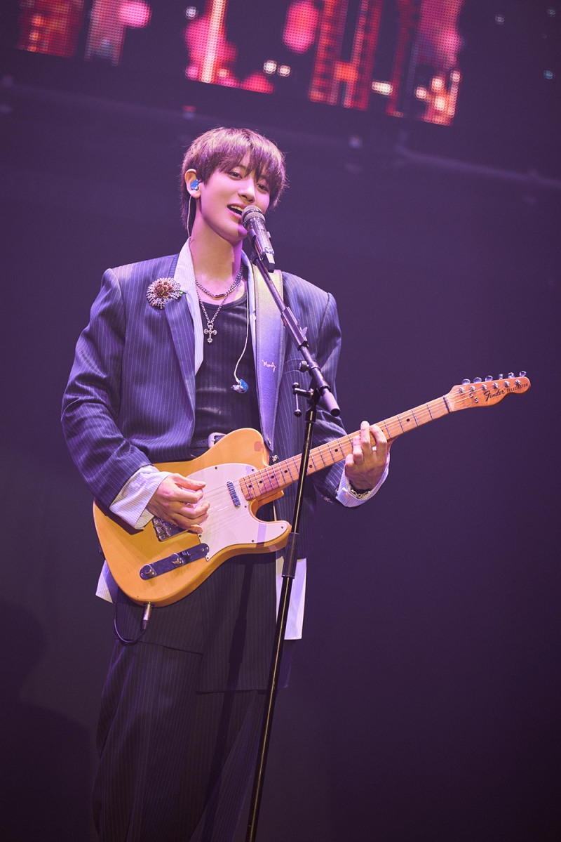 엑소 찬열, 첫 솔로 라이브 투어 앙코르 공연 성료…‘음악 열정+환상 연출 컬래버’