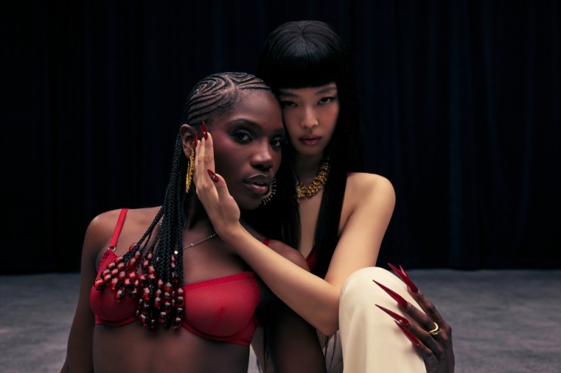 제니, 美 래퍼 도이치와 만났다…21일 첫 솔로 정규 앨범 수록곡 ‘ExtraL’ 선공개