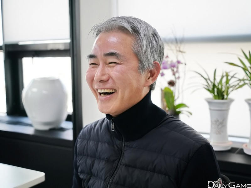 넥써쓰 장현국 대표.