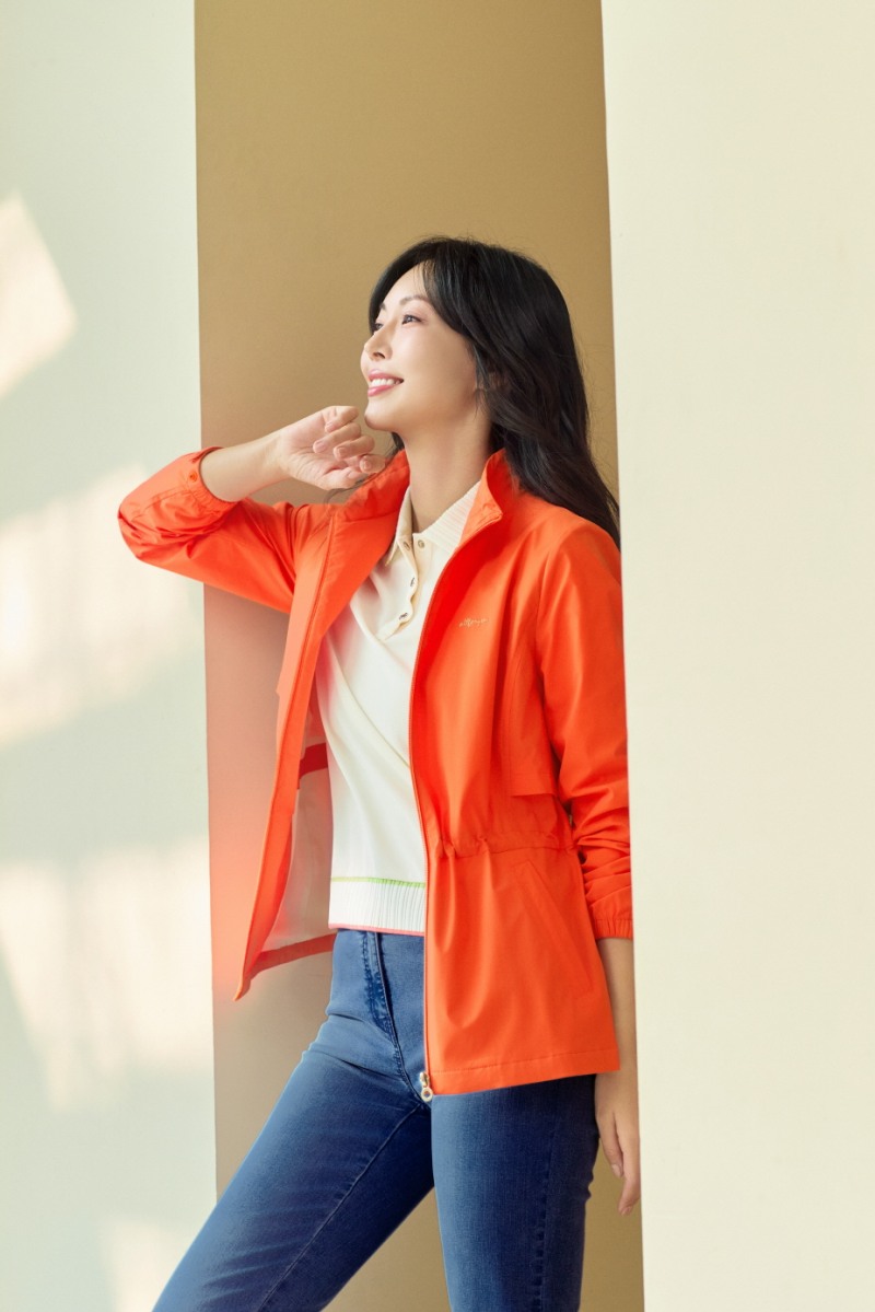 올포유, 김소연&이상우와 함께한 25년 봄 컬렉션 공개