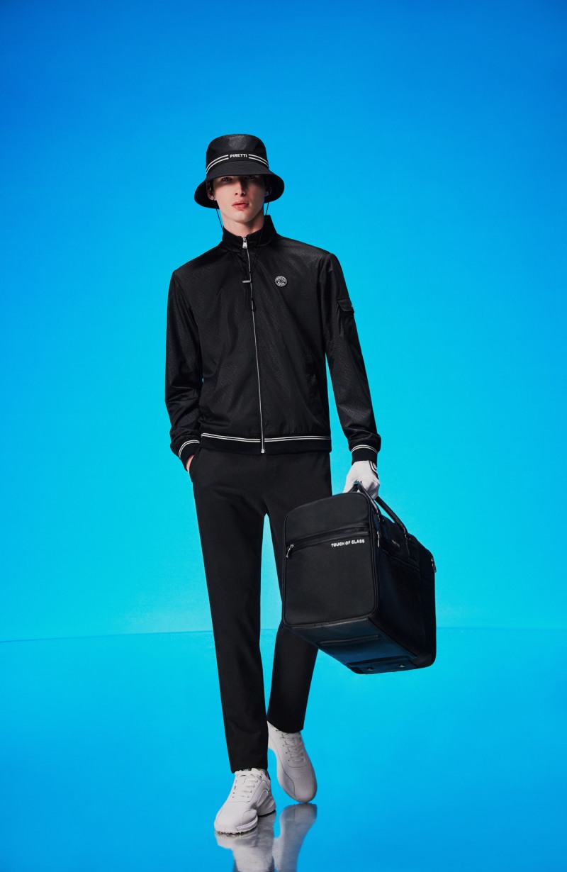 피레티, 2025 봄 컬렉션 출시… “럭셔리 골프웨어의 정수”
