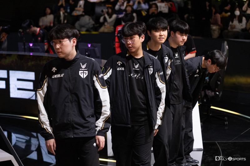 젠지, 농심 3대2 꺾고 LCK 컵 패자 결승行