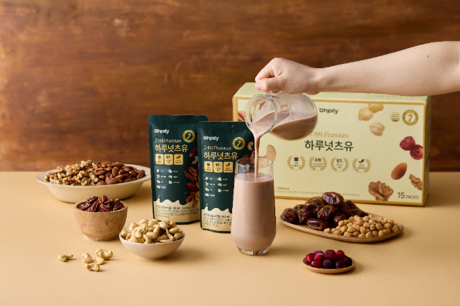 오필리가 출시한 프리미엄 견과 음료 ‘하루넛츠유’/사진제공=에이치유지