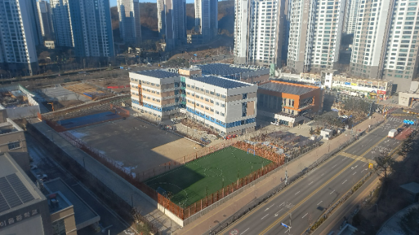 인천서구 검단 소재 해든초등학교 전경
