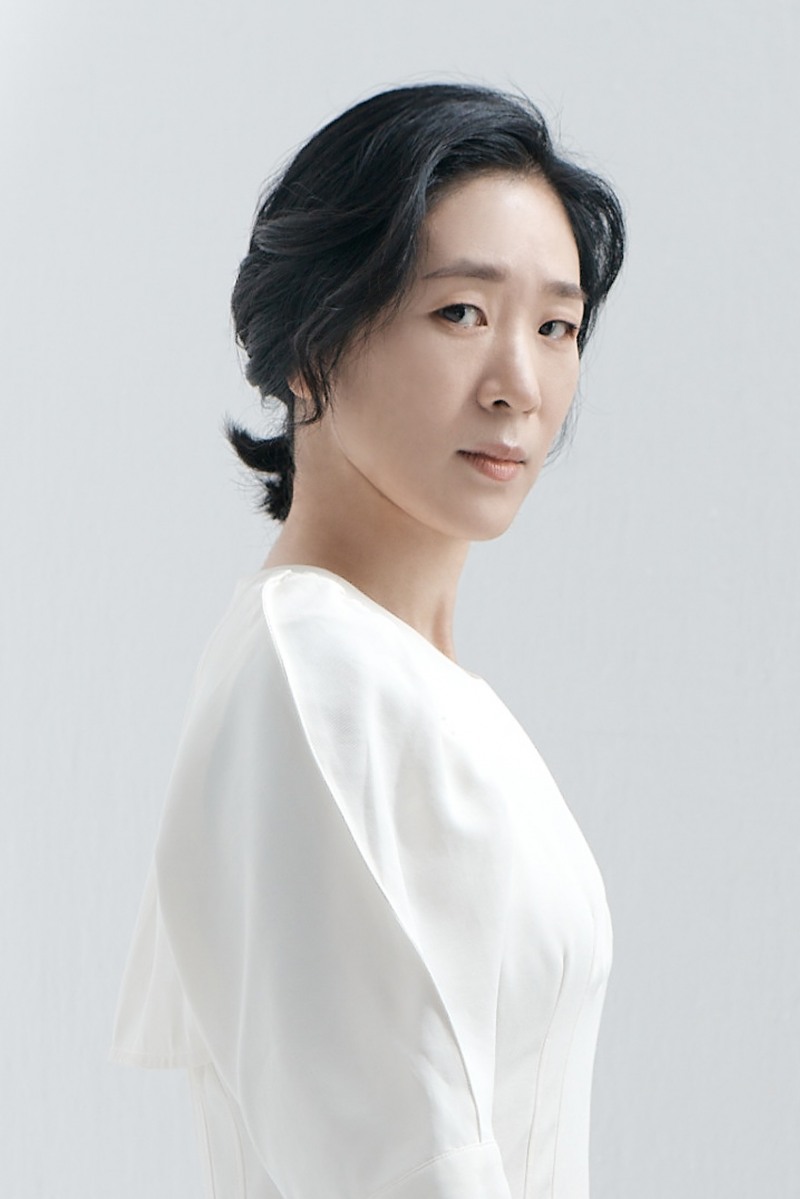 백지원, 연극 ‘헤다 가블러’ 출연…이영애와 호흡