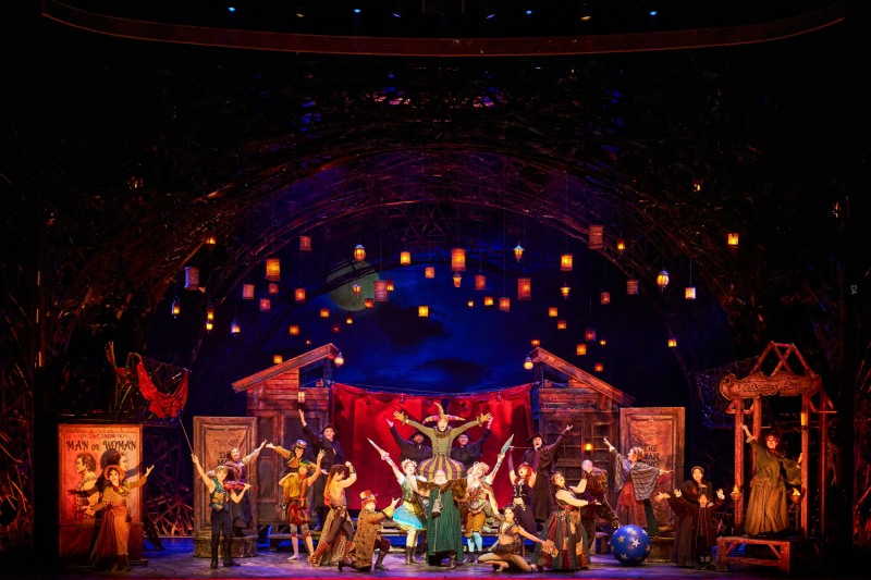 뮤지컬 ‘웃는 남자’, 창작 뮤지컬의 새로운 지평 열다…작품성과 대중성의 완벽한 조화