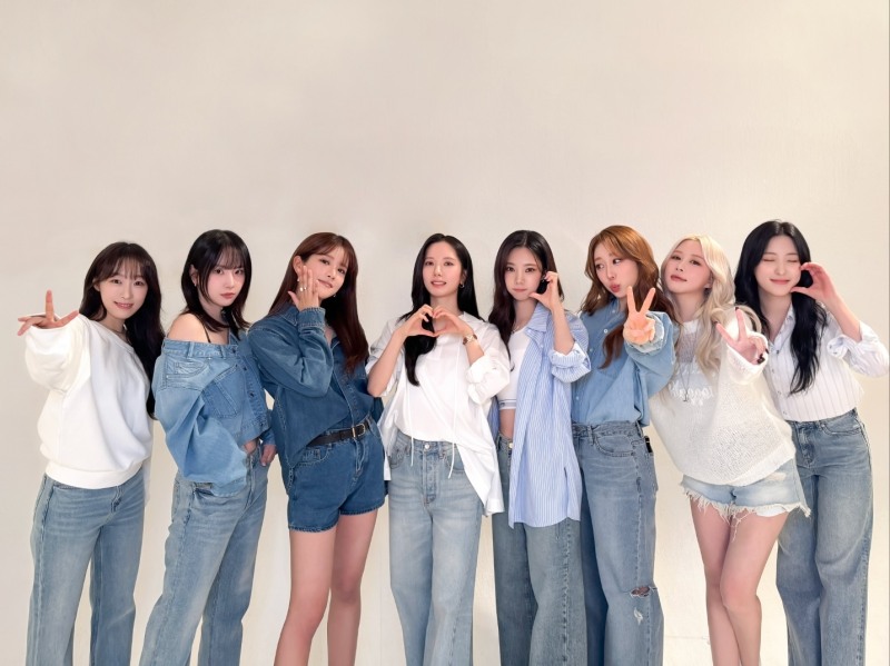 우주소녀, 다채로운 콘텐츠로 9주년 풍성하게 장식…팬 사랑으로 가득 채운 3일