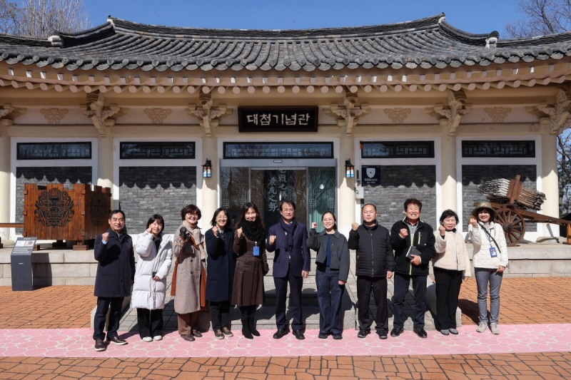 행주대첩기념관 재개관 기념 참석자 기념촬영