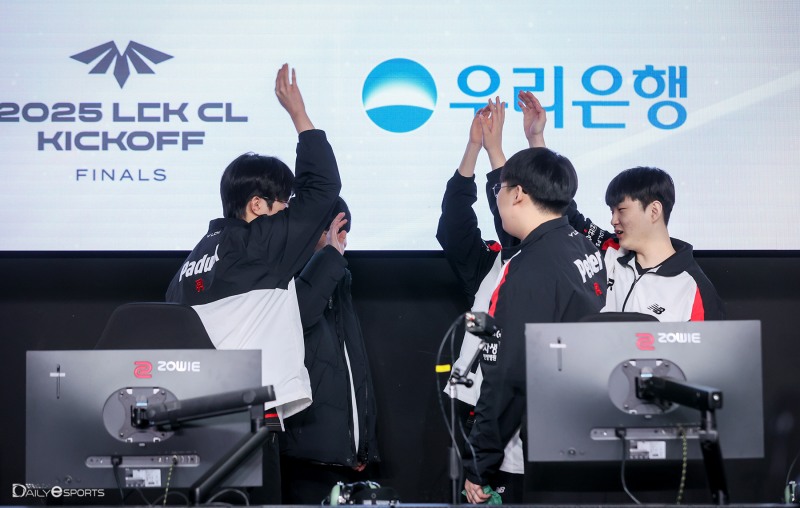 LCK CL 최강 kt, T1 꺾고 킥 오프 우승...FMVP '영재'(종합)