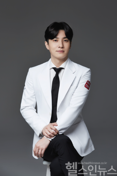 김인용 스위츠 피부과의원 대표원장