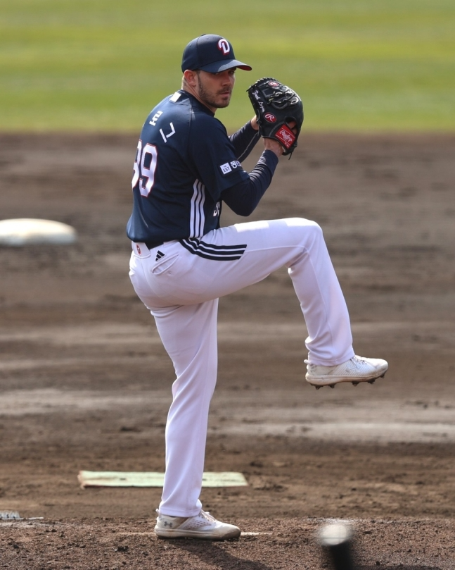 두산 스프링캠프 MVP 잭 로그