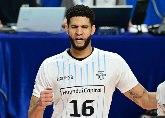 현대캐피탈의 외국인 거포 레오