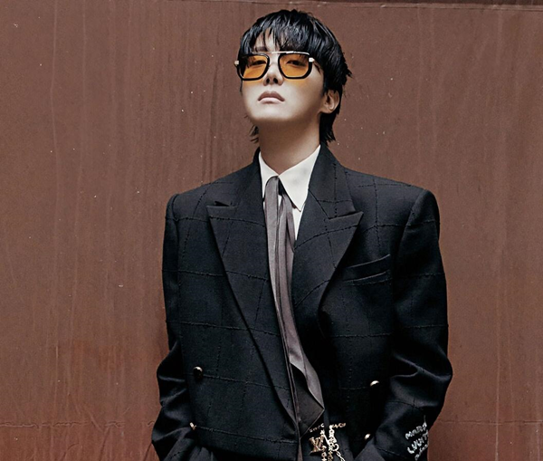 지난 18일 32번째 생일을 맞은 BTS 멤버 제이홉 (사진 출처 : @uarmyhope)