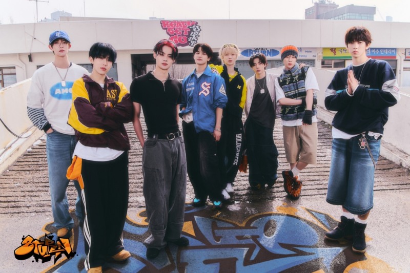 8TURN(에잇턴), 6일 ‘엠카운트다운’서 신곡 ‘LEGGO’ 무대 최초 공개…젠지 맛 '올드 힙합' 선사