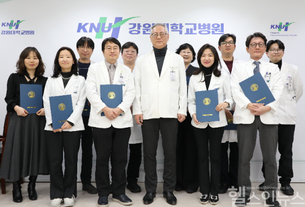 임명장 수여식 사진 (강원대병원 제공)