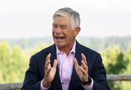 (상보) 연준 하커 "경제 리스크 커져...기업·소비자 더 신중해지고 인플레 압력 증가"