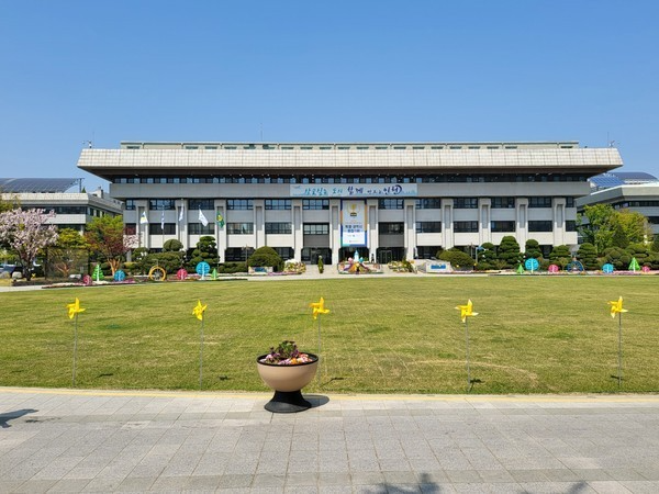 인천광역시청 본관 전경