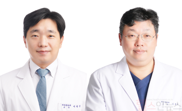 (좌측부터) 서원준, 김종한 고대구로병원 위장관외과 교수 (고대구로병원 제공)