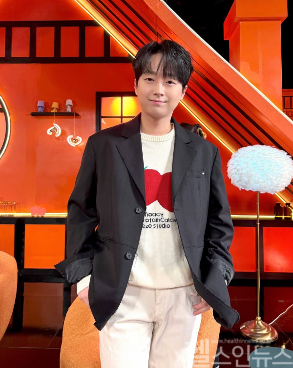 가수 이찬원 (출처: 공식SNS)