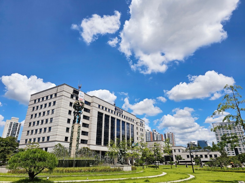 안양시청사 전경