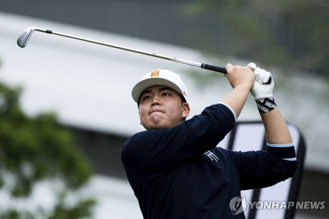 장유빈의 홍콩 대회 1라운드 경기 모습.