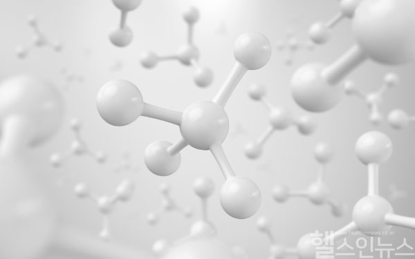 한승규 고대구로병원 성형외과 교수 연구팀이 피부암 제거 후 재건이 필요할 때 '나노지방'을 활용한 기술로 얼굴 변형 없이 빠르게 회복할 수 있다는 연구 결과를 발표했다. (클립아트코리아)