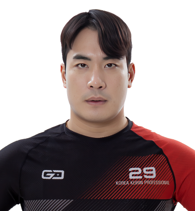 정윤혁은 스피드온배 대상경륜 선발급 우승과 함께 29기 중에서 가장 먼저 특별승급에 성공했다.