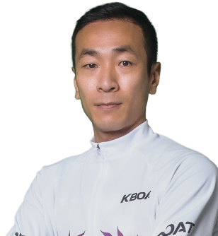 후배 기수 중에서는 김민준이 경주 운영능력이 뛰어난데, 지난해 경정 최초로 한 해 50승을 돌파했다.