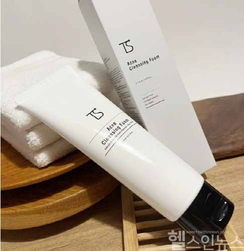 리스킨, ‘TS아크네 폼클렌징’ 포함 브랜드 정기 세일 진행 (리스킨 제공)