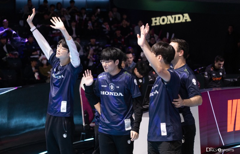 '엄티' 활약한 팀 리퀴드, 카르민 코프 꺾고 FST 첫 승