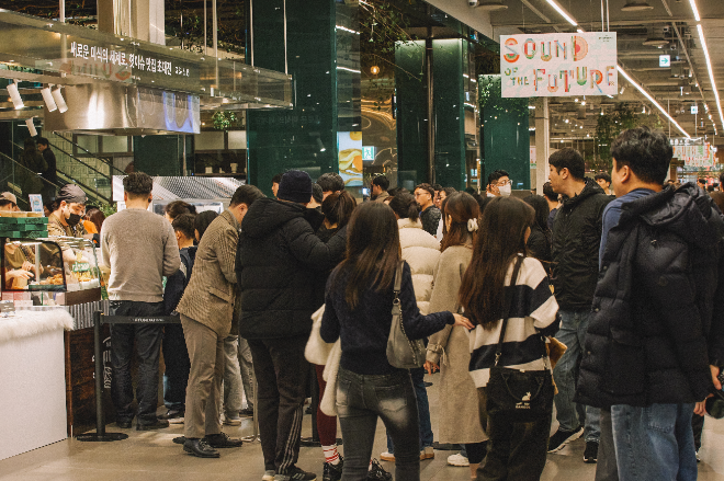 ‘아유타야 보트누들’, 더현대 서울 팝업서 연속 조기 완판 기록