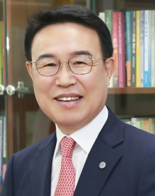 여주대학교 이상욱 신임 총장