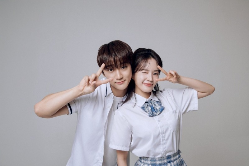 골든차일드 홍주찬, 뮤지컬 '너의 결혼식' 스페셜 포스터 공개…‘몽글+아련’