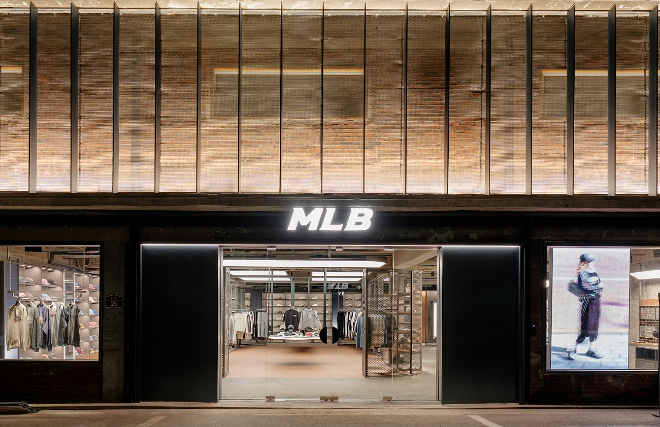 MLB 성수 플래그십스토어 전경