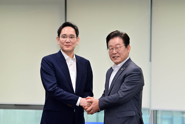 "기업 잘돼야 나라도 잘된다" 이재명-이재용 회장 첫 회동