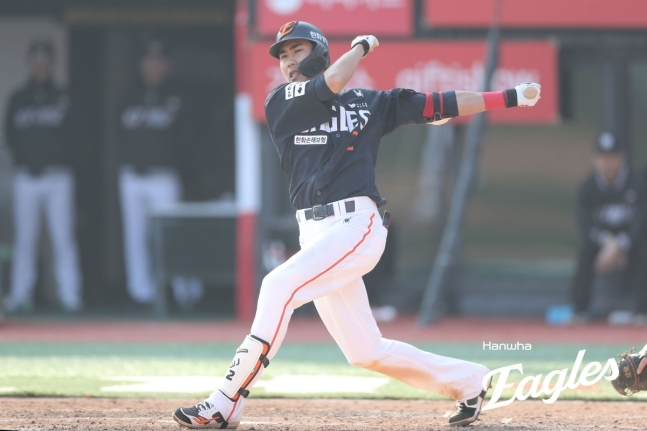 한화 심우준의 22일 경기 모습.