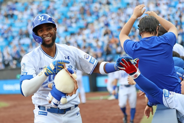 멀티 홈런 친 삼성 디아즈