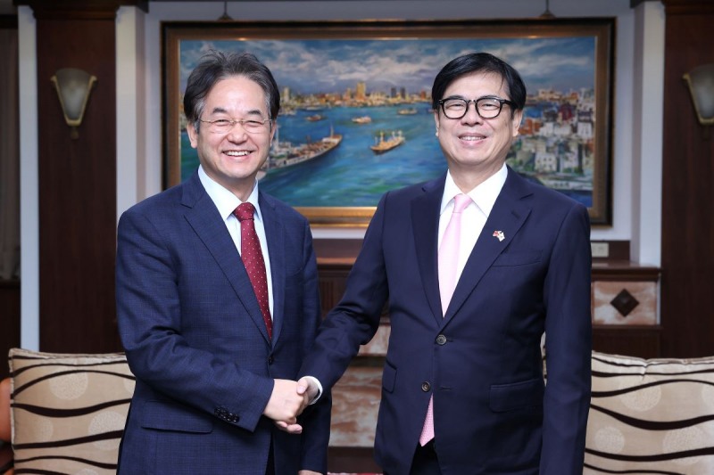 이동환 고양시장(좌)과 천치마이 가오슝시장(우)