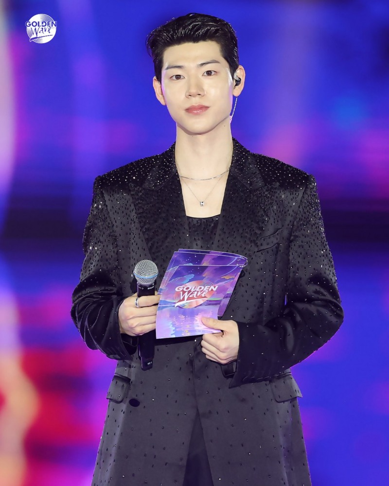 ‘MC 도전 성공적’ 배현성, 태국 1만 관객 함성 이끌다…안정적 진행+밝은 에너지